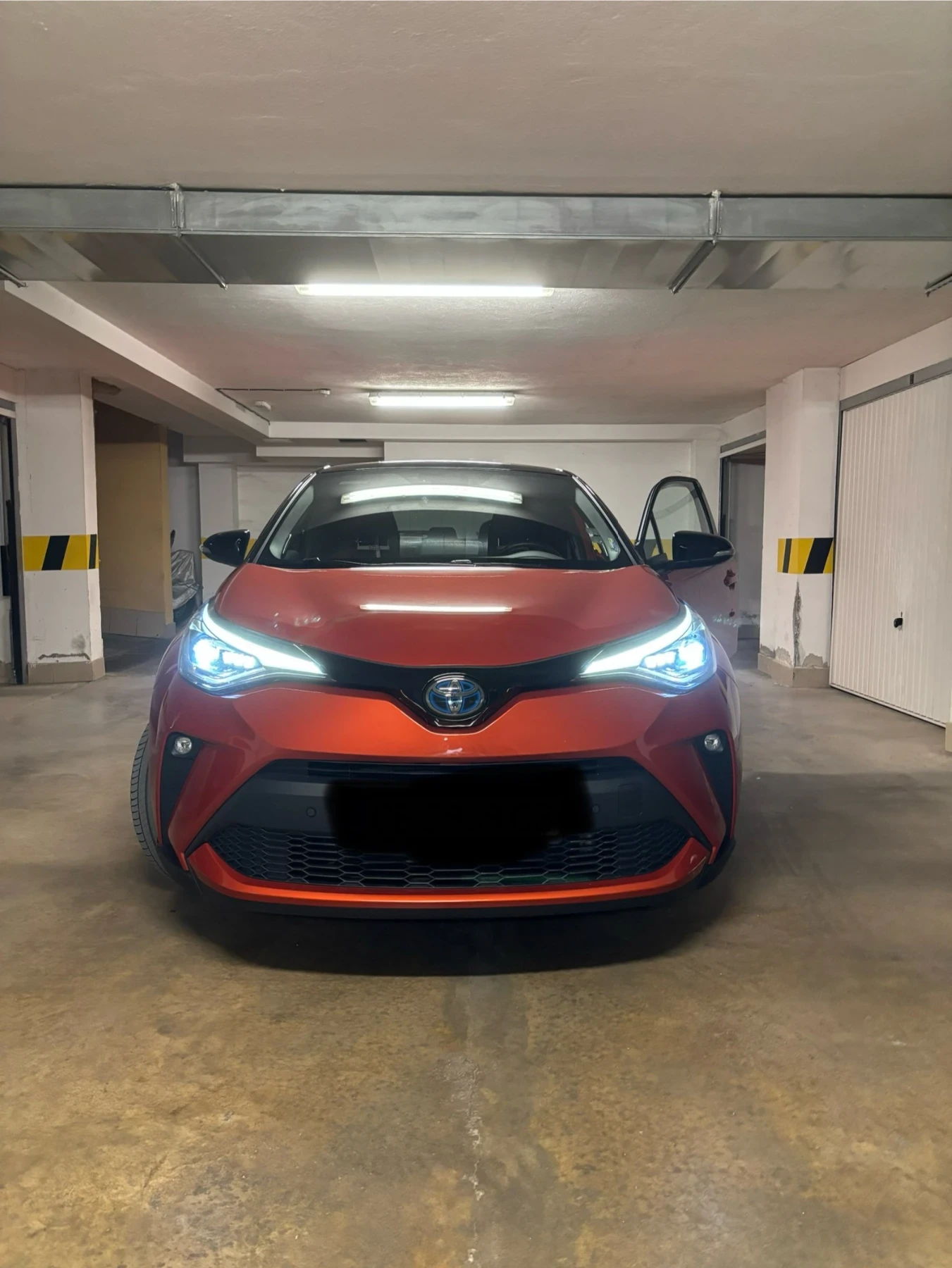 Toyota C-HR Orange Edition 2.0 184 к.с. - изображение 2