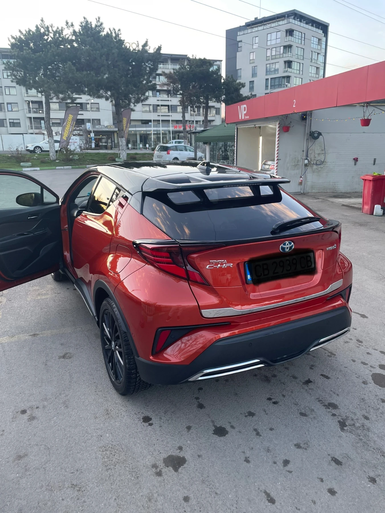 Toyota C-HR Orange Edition - изображение 4