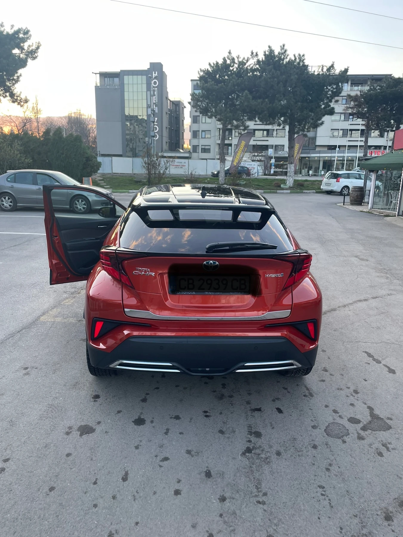 Toyota C-HR Orange Edition - изображение 3