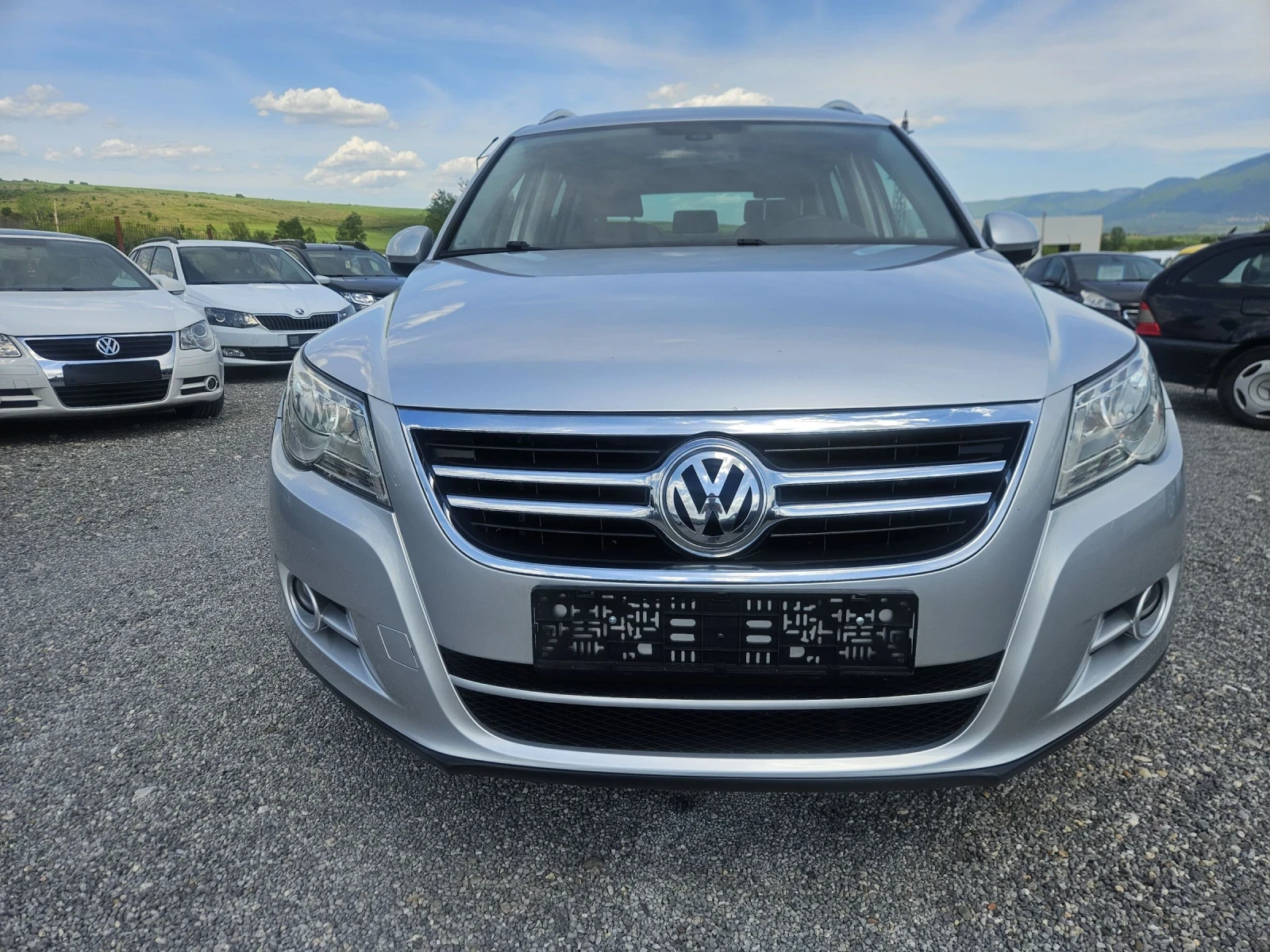 VW Tiguan 2.0 TDI 4X4 - изображение 2