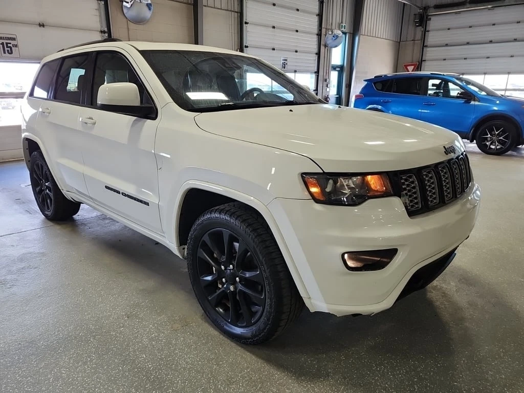 Jeep Grand cherokee * ALTITUDE * CARFAX * БЕЗ ПЪРВОНАЧАЛНА ВНОСКА - изображение 2