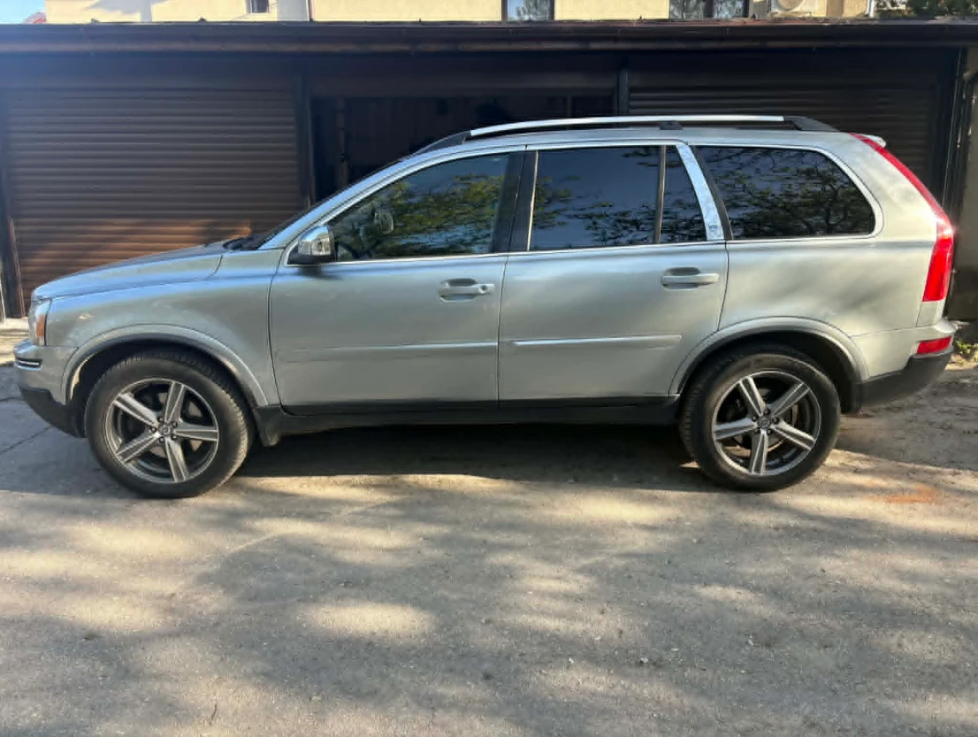 Volvo Xc90, снимка 3 - Автомобили и джипове - 54437828