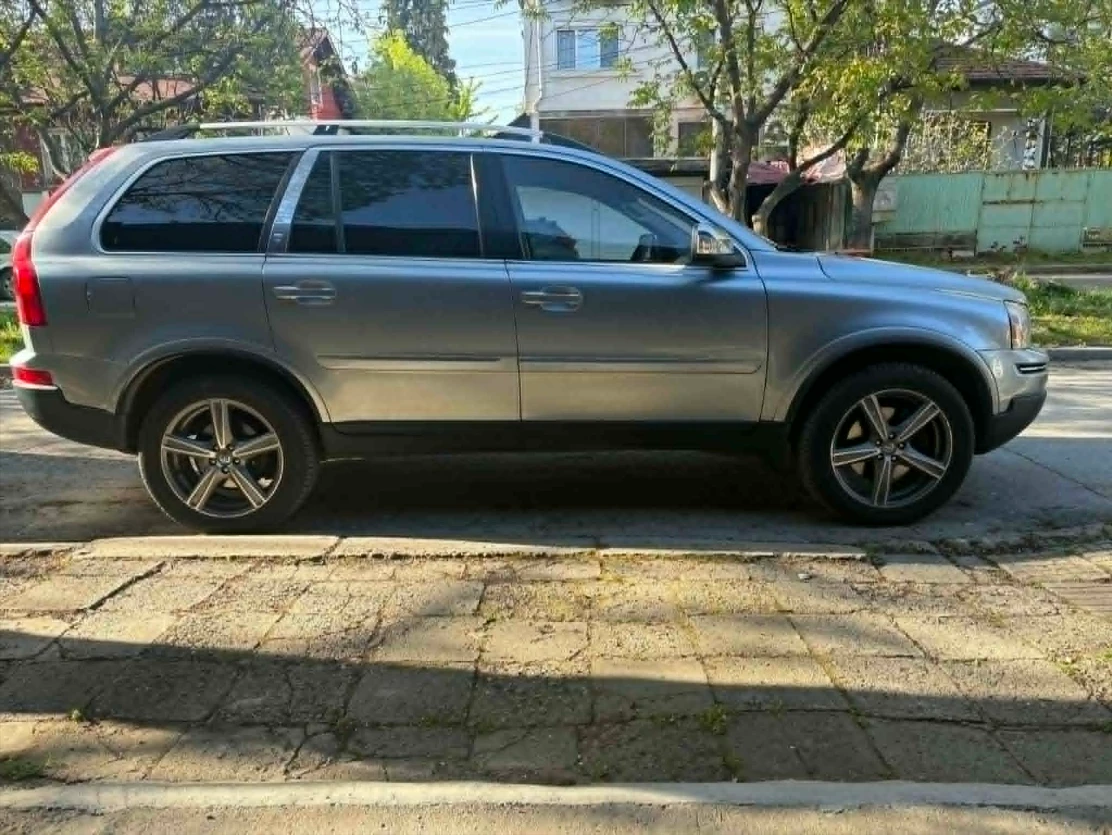 Volvo Xc90, снимка 2 - Автомобили и джипове - 54437828
