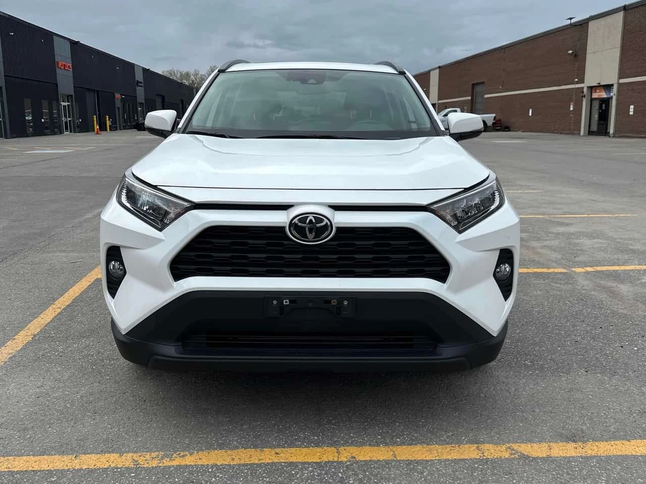 Toyota Rav4 * XLE * CARFAX * 2 КЛЮЧА * KEYLESS * ПАНО, снимка 6 - Автомобили и джипове - 54450283