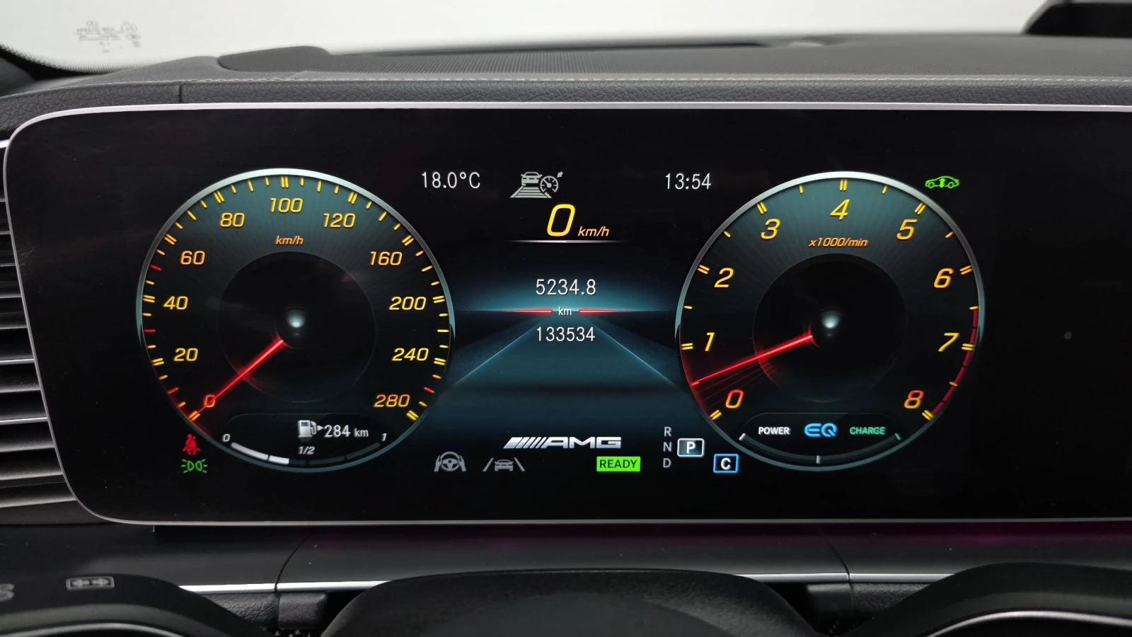 Mercedes-Benz GLE 53 4MATIC BURMESTER| AIRMATIC| DISTRONIC| ОБДУХ| AMG EXHAUST, снимка 9 - Автомобили и джипове - 54807528