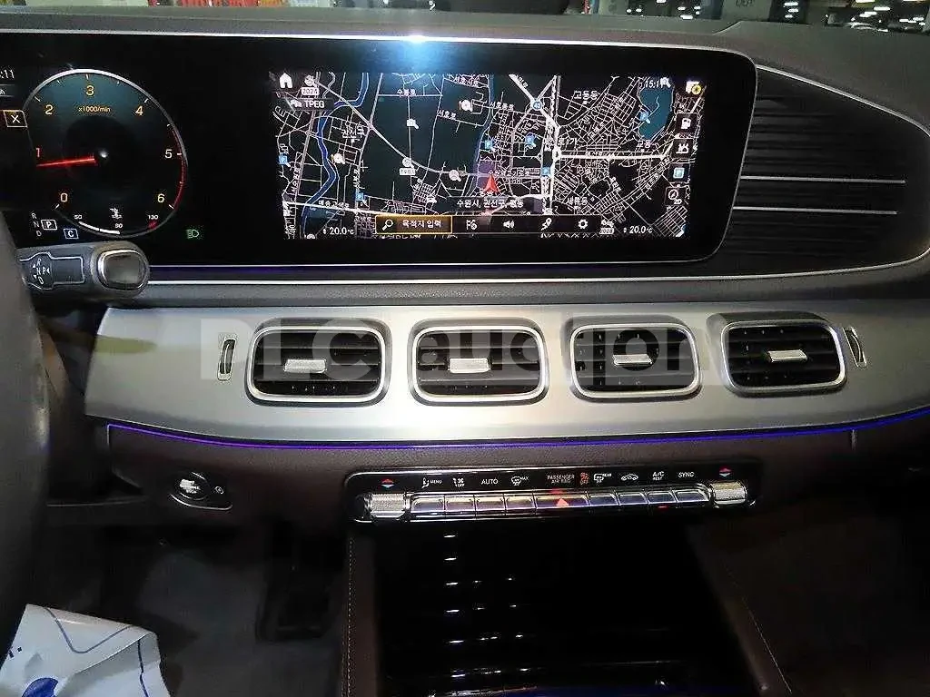Mercedes-Benz GLE 300 ПОДГРЕВИ * ПАНО * KEYLESS * АВТОКРЕДИТ , снимка 11 - Автомобили и джипове - 55033107