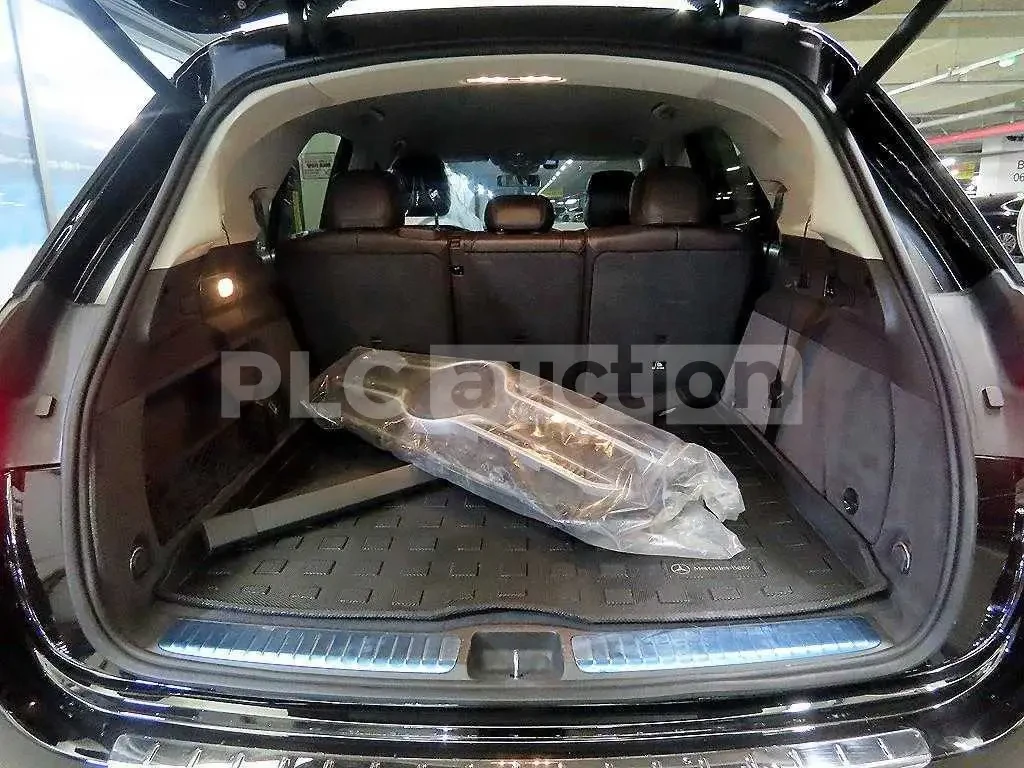 Mercedes-Benz GLE 300 ПОДГРЕВИ * ПАНО * KEYLESS * АВТОКРЕДИТ , снимка 17 - Автомобили и джипове - 55033107