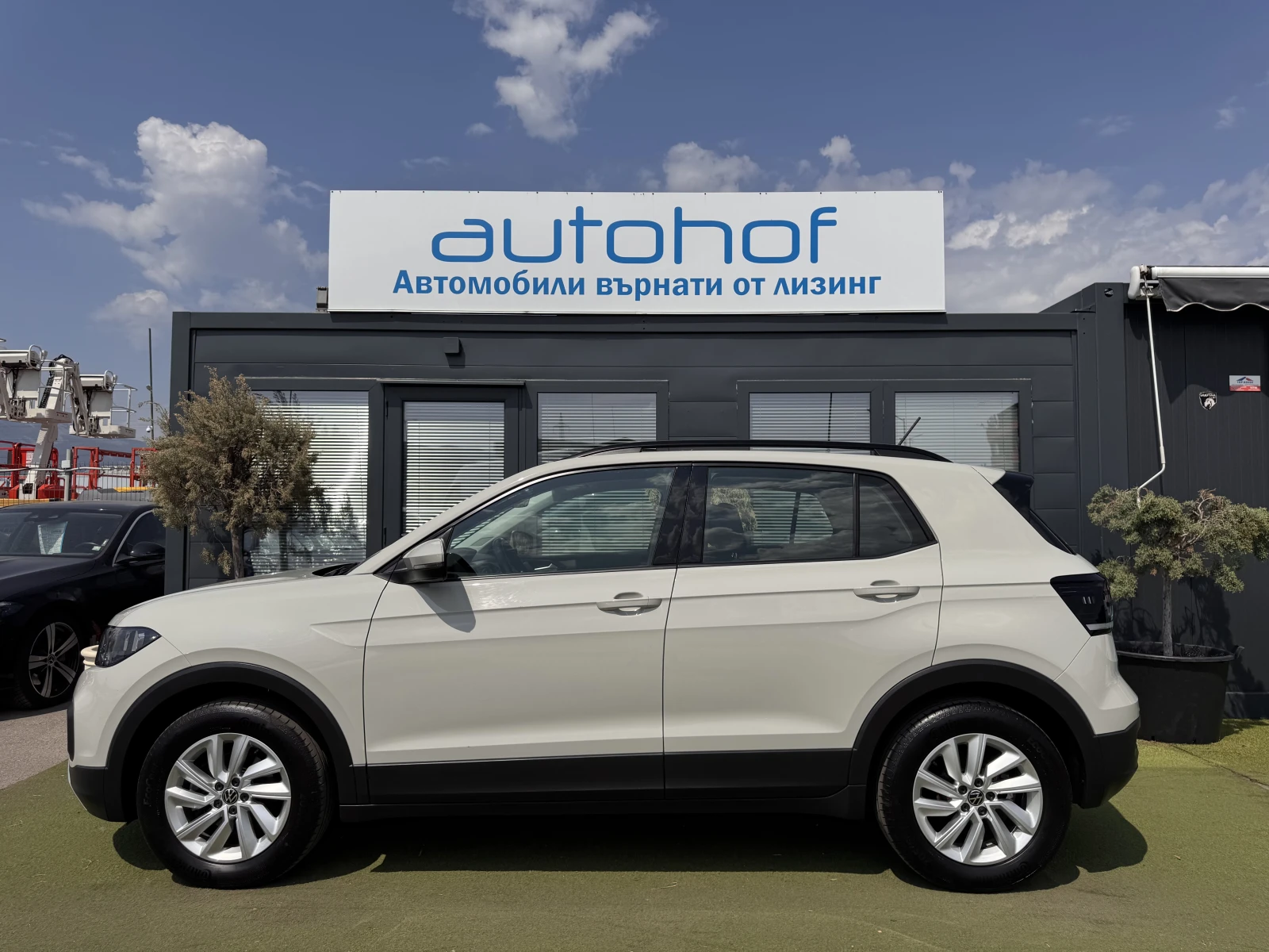 VW T-Cross LIFE+ /1.0TSI/110K.C./6MT, снимка 2 - Автомобили и джипове - 55687685