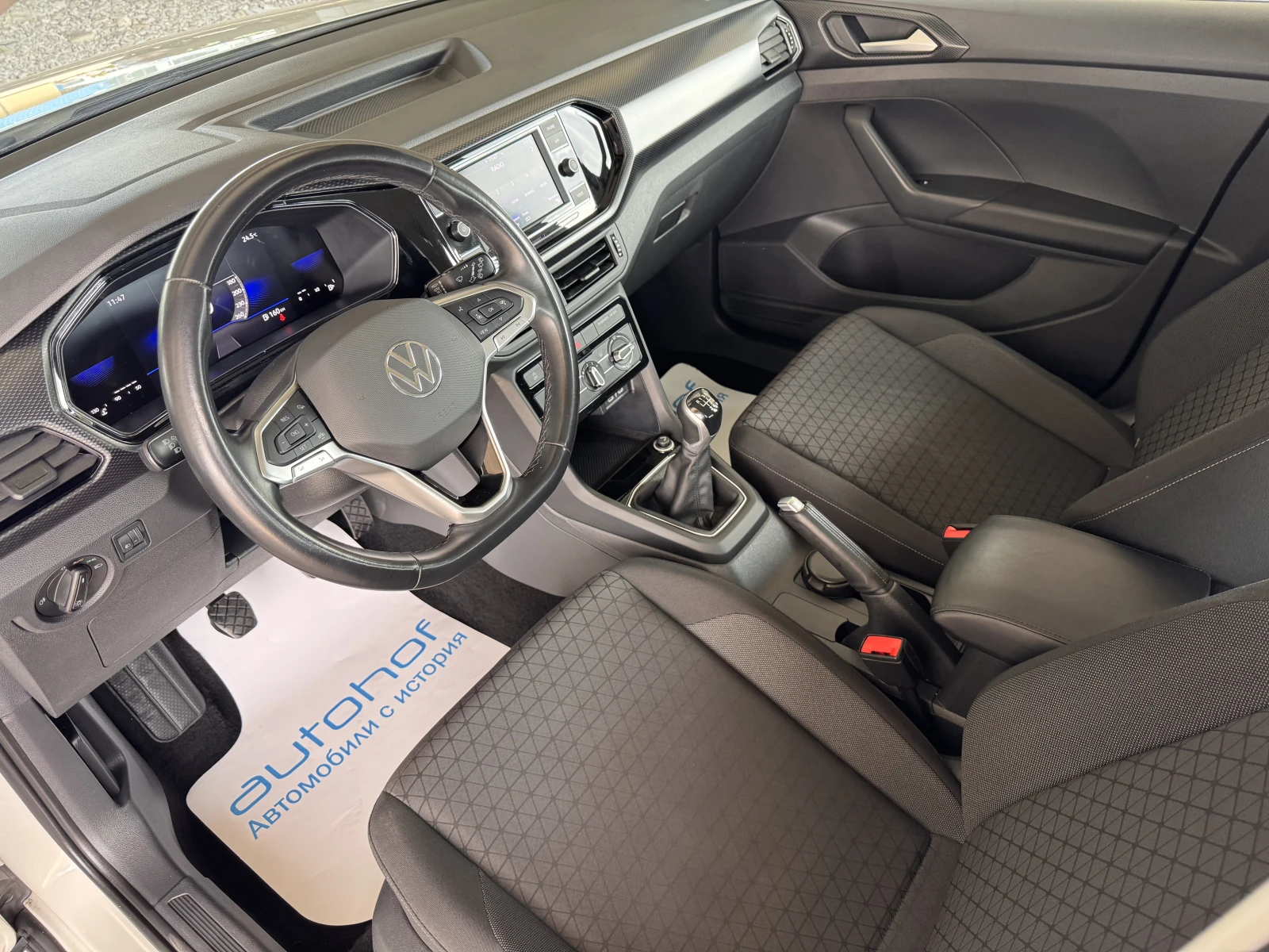 VW T-Cross LIFE+ /1.0TSI/110K.C./6MT, снимка 7 - Автомобили и джипове - 55687685