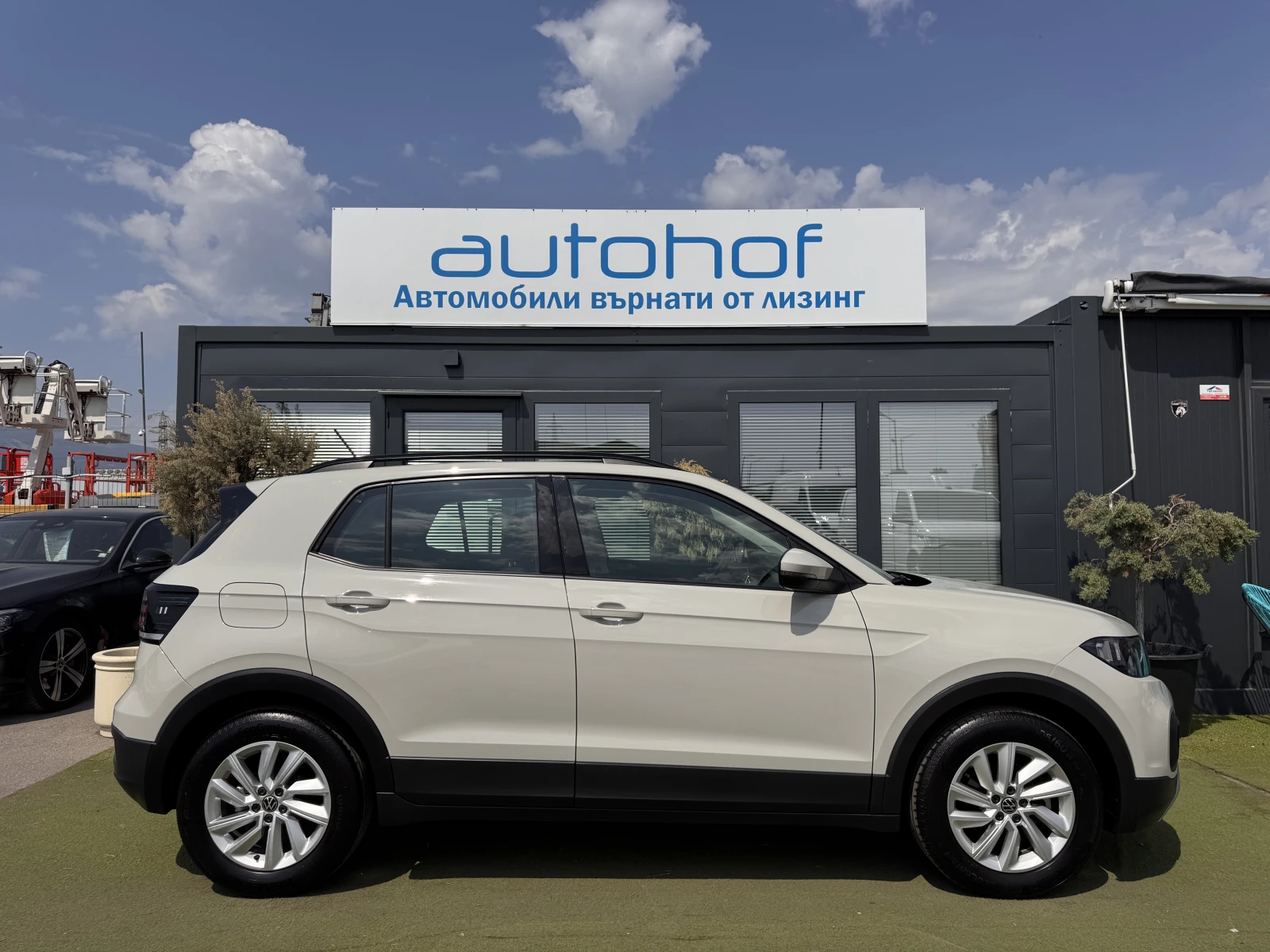 VW T-Cross LIFE+ /1.0TSI/110K.C./6MT, снимка 5 - Автомобили и джипове - 55687685