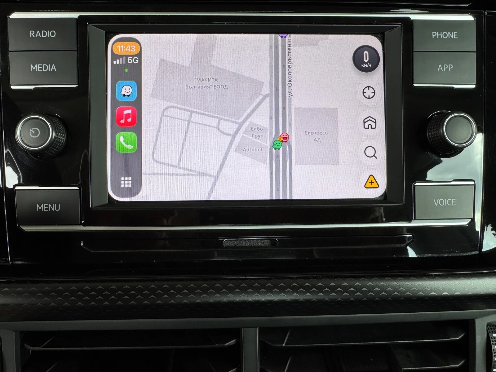 VW T-Cross LIFE+ /1.0TSI/110K.C./6MT, снимка 13 - Автомобили и джипове - 55687685