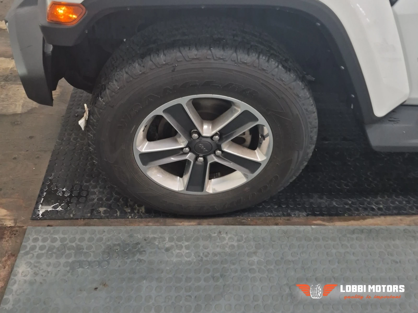 Jeep Wrangler, снимка 6 - Автомобили и джипове - 55928761