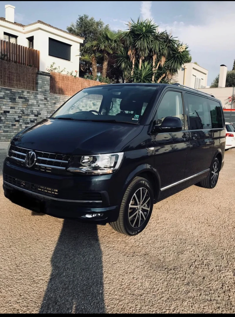 VW Multivan Highline, снимка 11 - Бусове и автобуси - 51331531