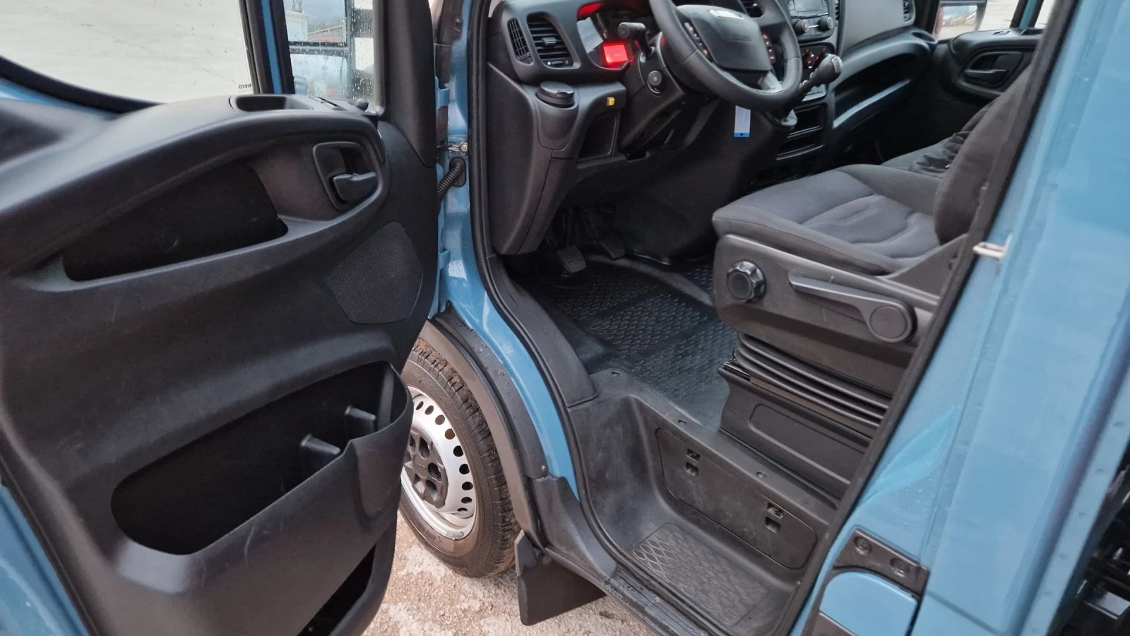 Iveco 35S18 3.0куб., Швейцария, 4.10 междуосие - изображение 8