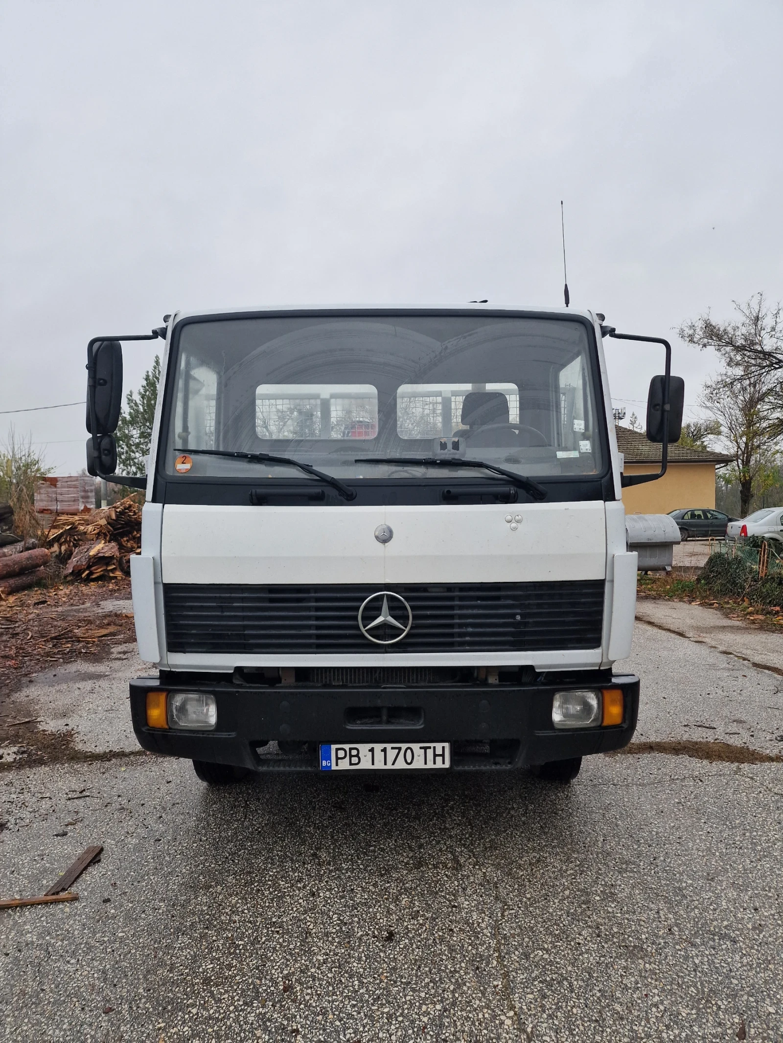 Mercedes-Benz 817  - изображение 2