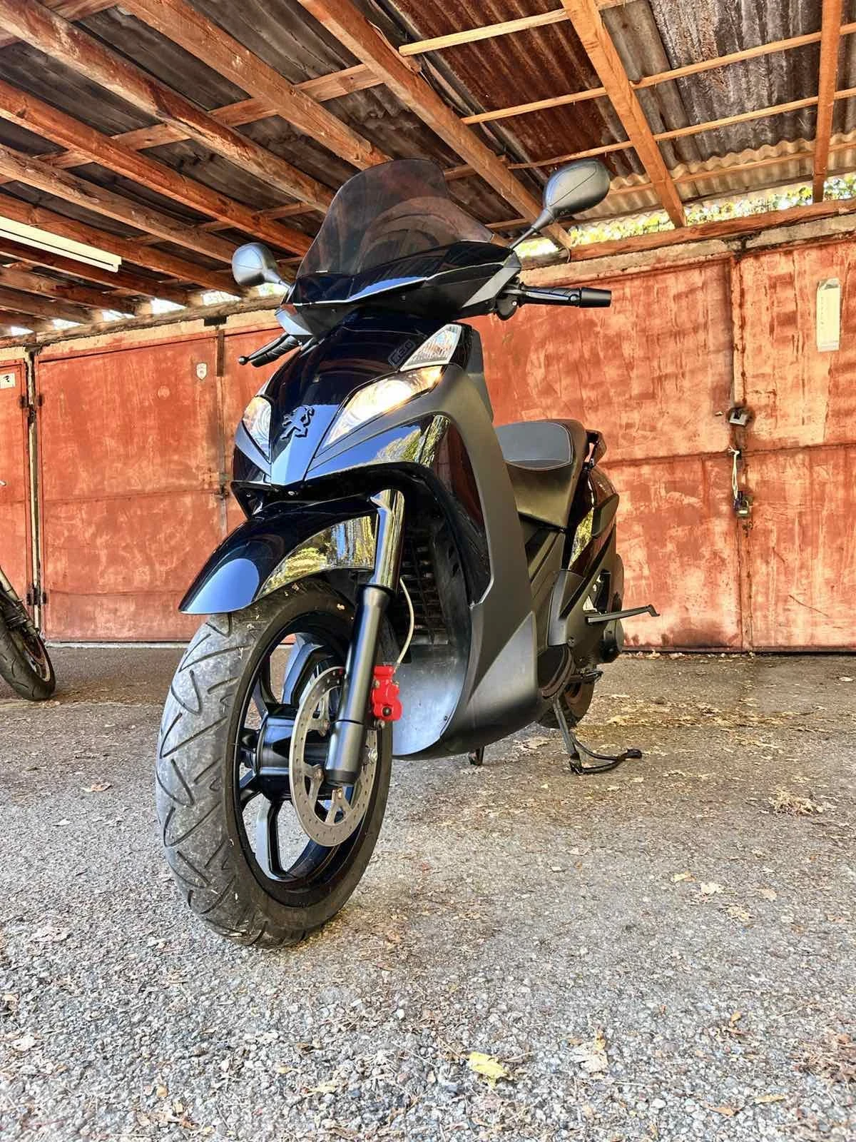 Peugeot Geopolis RS Custom - изображение 2