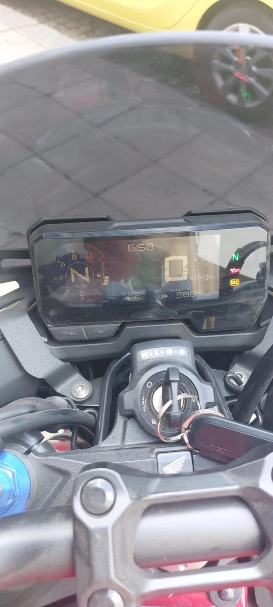 Honda Cb F - изображение 2