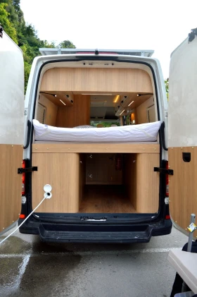 Кемпер VW Crafter L4H3 6, 8м, снимка 4
