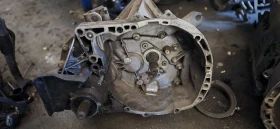 Ръчна скоростна кутия Дачия Логан 1.5dci, снимка 1