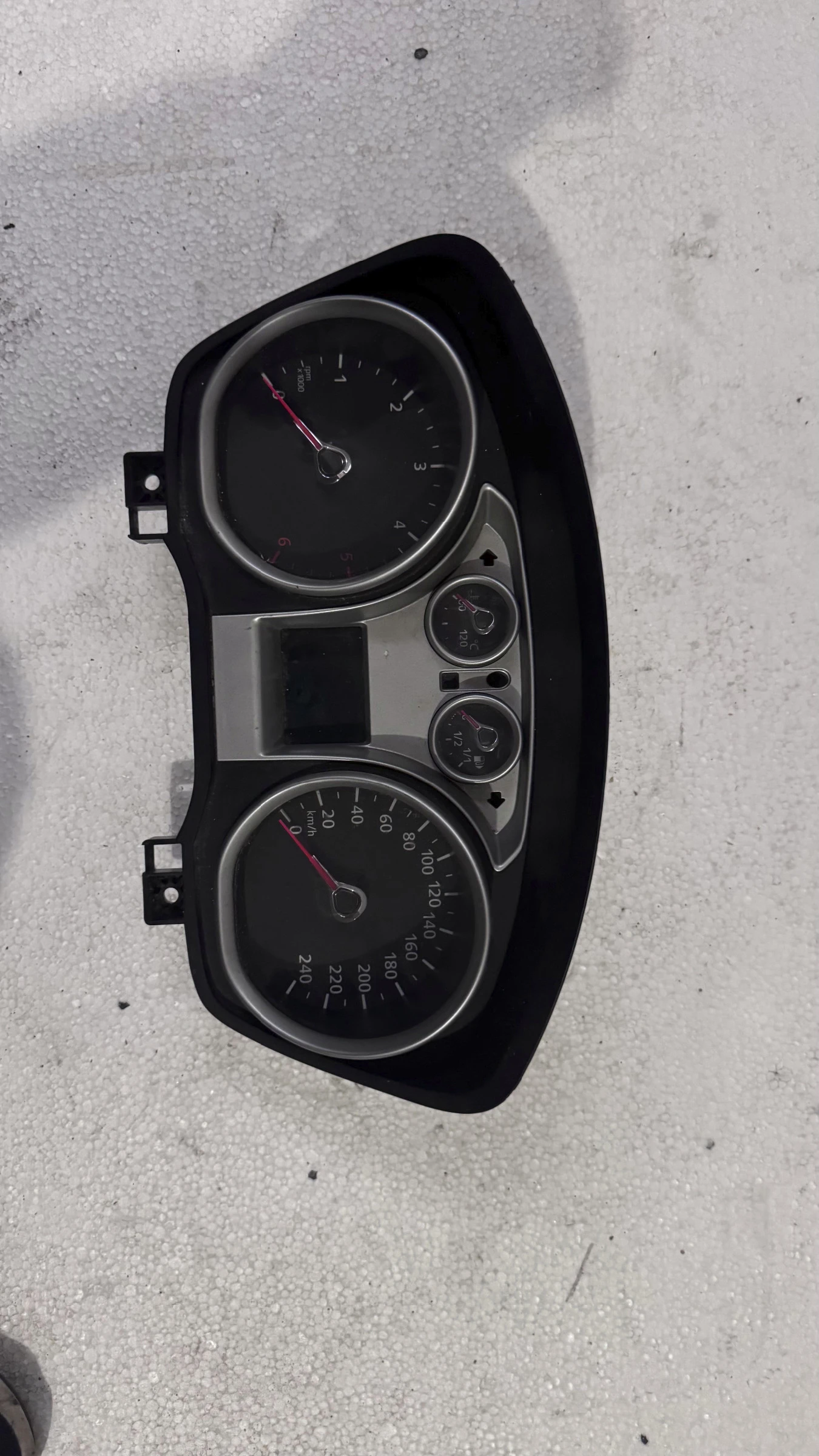    Ford Focus 2013    | Mobile.bg   1