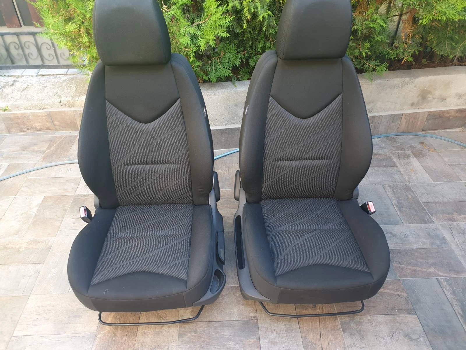    Peugeot 308 | Mobile.bg   8