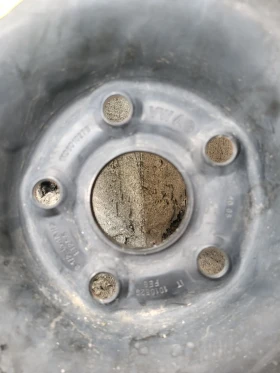 ���� � ������ 70/75R18 �� VW Caddy | Mobile.bg � ����� ������ 3