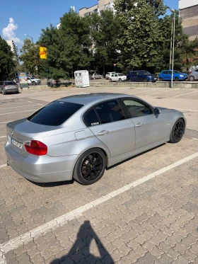 BMW 330, снимка 2