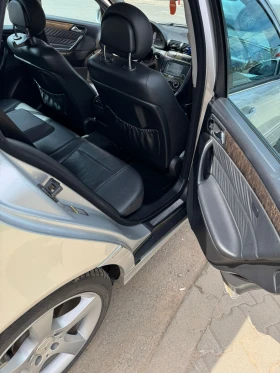 Mercedes-Benz C 320, снимка 4