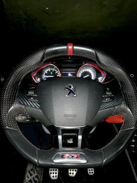 Peugeot 208 GTI, снимка 9