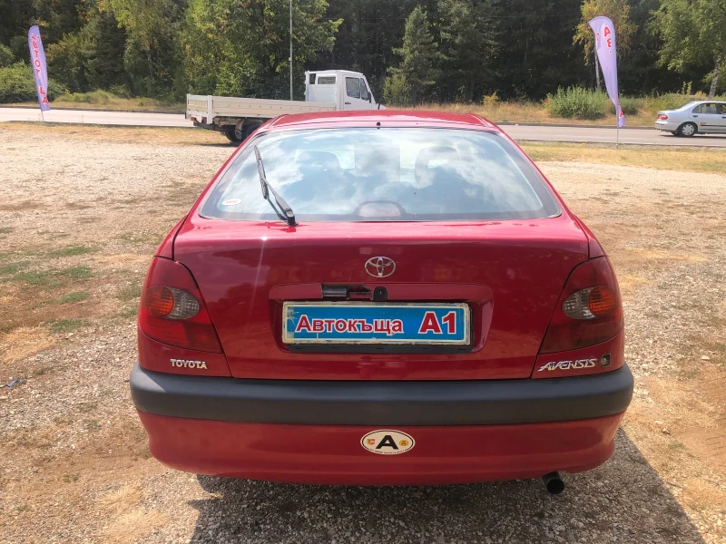 Toyota Avensis 2.0TD-90k, снимка 5 - Автомобили и джипове - 46978466