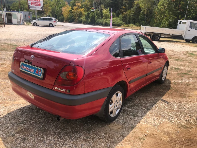 Toyota Avensis 2.0TD-90k, снимка 3 - Автомобили и джипове - 46978466