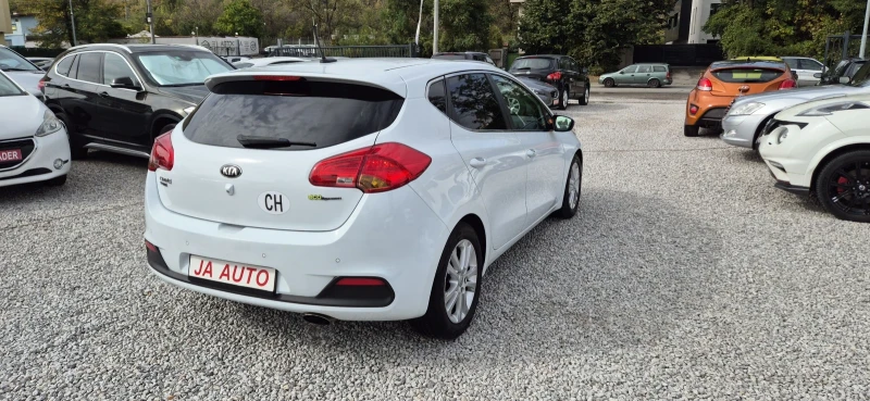 Kia Ceed 1.6-135кс.NAVY, снимка 7 - Автомобили и джипове - 47498708