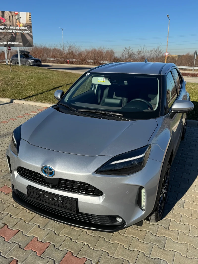 Toyota Yaris CROSS 1.5HYBRID, снимка 2 - Автомобили и джипове - 48613296