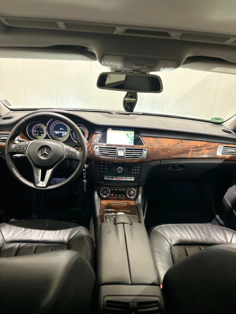 Mercedes-Benz CLS 350 БЕЗ АНАЛОГ / 245.000 КМ / НАПЪЛНО ОБСЛУЖЕН , снимка 7 - Автомобили и джипове - 52625995