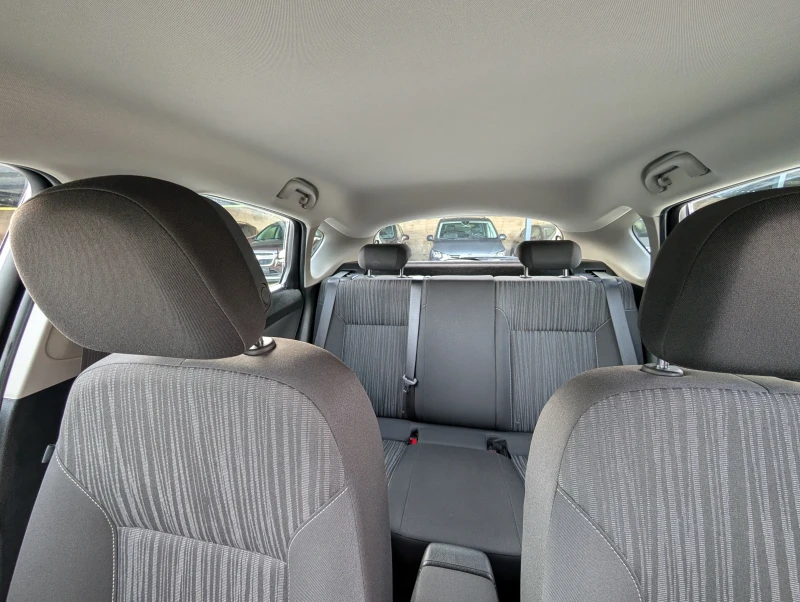 Opel Astra 1.4 Ecotec, снимка 10 - Автомобили и джипове - 52002061