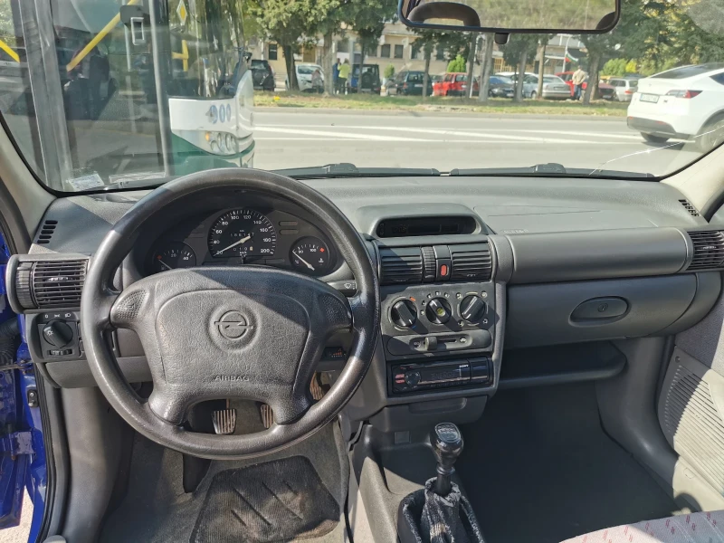 Opel Corsa, снимка 13 - Автомобили и джипове - 52134117