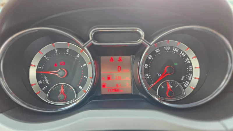 Opel Adam 1.4 100кс. 112 900км!, снимка 13 - Автомобили и джипове - 52446313