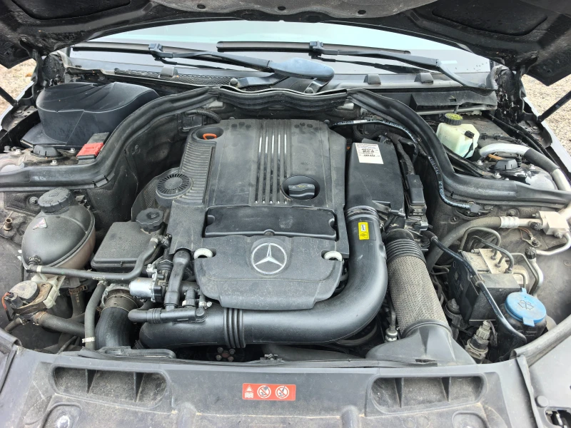 Mercedes-Benz C 180 1.8i , снимка 15 - Автомобили и джипове - 52534235