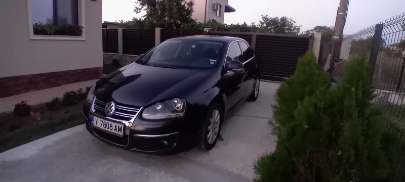 VW Jetta 2.0TDI , снимка 5 - Автомобили и джипове - 52665779