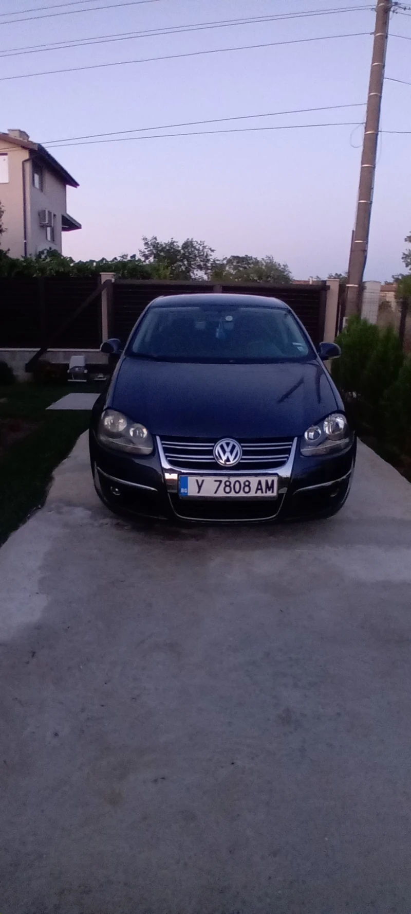 VW Jetta 2.0TDI , снимка 6 - Автомобили и джипове - 52665779