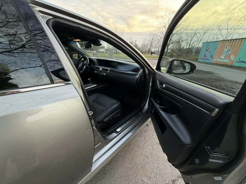 Lexus GS 350 * CARFAX * ФИНАНСИРАНЕ , снимка 11 - Автомобили и джипове - 52949475
