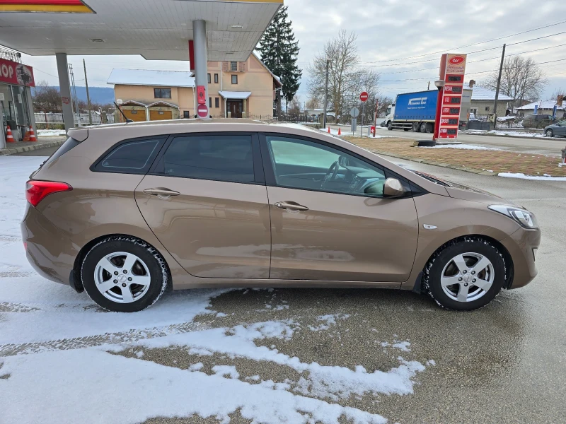 Hyundai I30 1.4, снимка 2 - Автомобили и джипове - 53153220