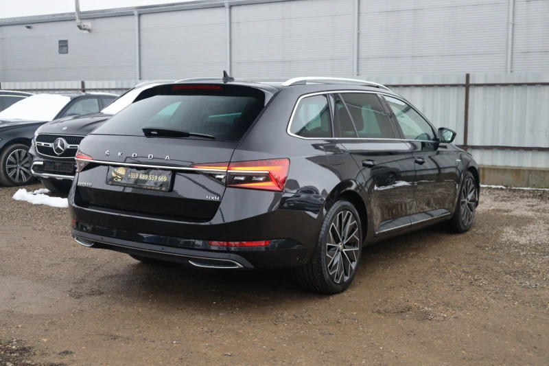 Skoda Superb 2.0 TDI 4x4 L&K ACC Massage KeyGO KAM Pano iCarbg, снимка 4 - Автомобили и джипове - 53189362