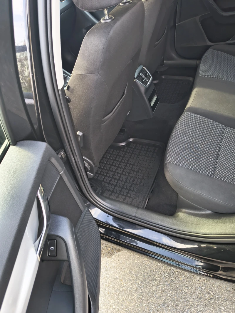 Skoda Octavia 2.0 ТDI, снимка 7 - Автомобили и джипове - 53401640