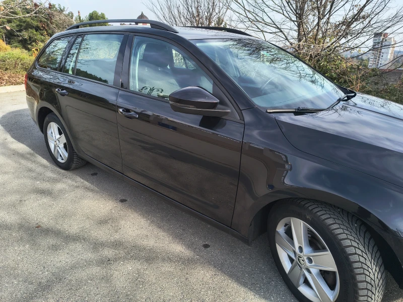 Skoda Octavia 2.0 ТDI, снимка 10 - Автомобили и джипове - 53401640