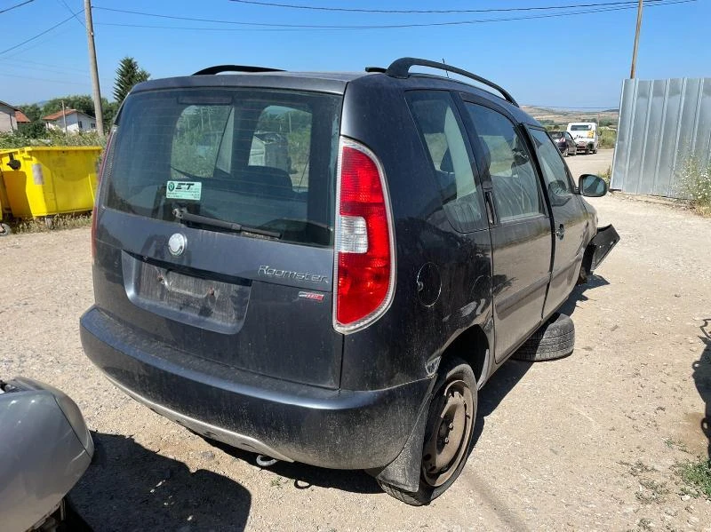 Skoda Roomster 1.9TDI, снимка 3 - Автомобили и джипове - 33469229