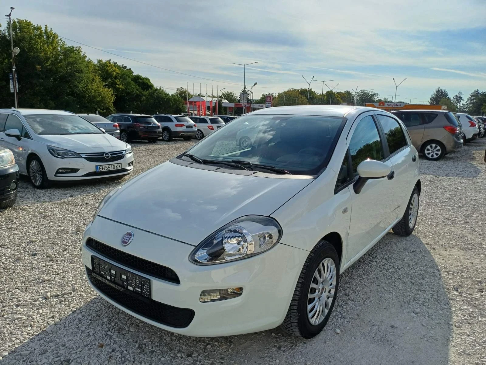 Fiat Punto 1.4i * GPL* EVO* UNIKAT*  - изображение 2