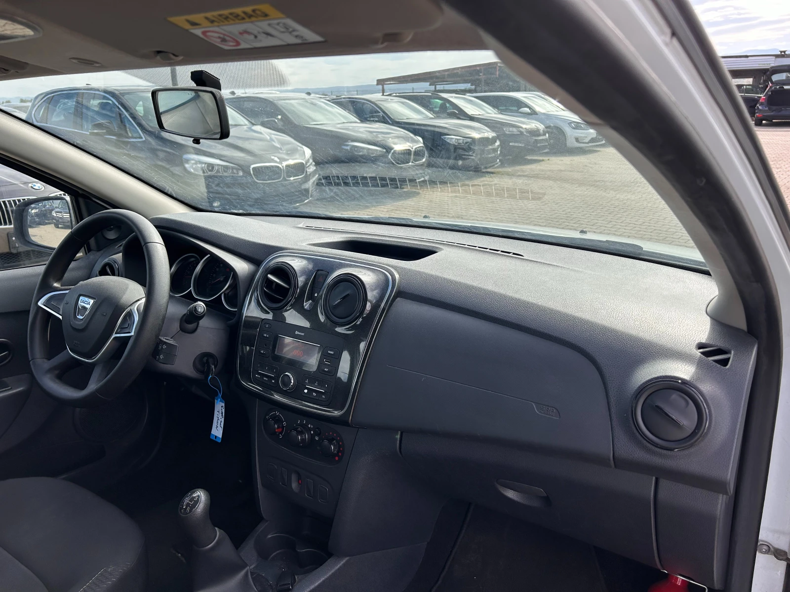 Dacia Sandero 1.0i EURO 6 - изображение 10