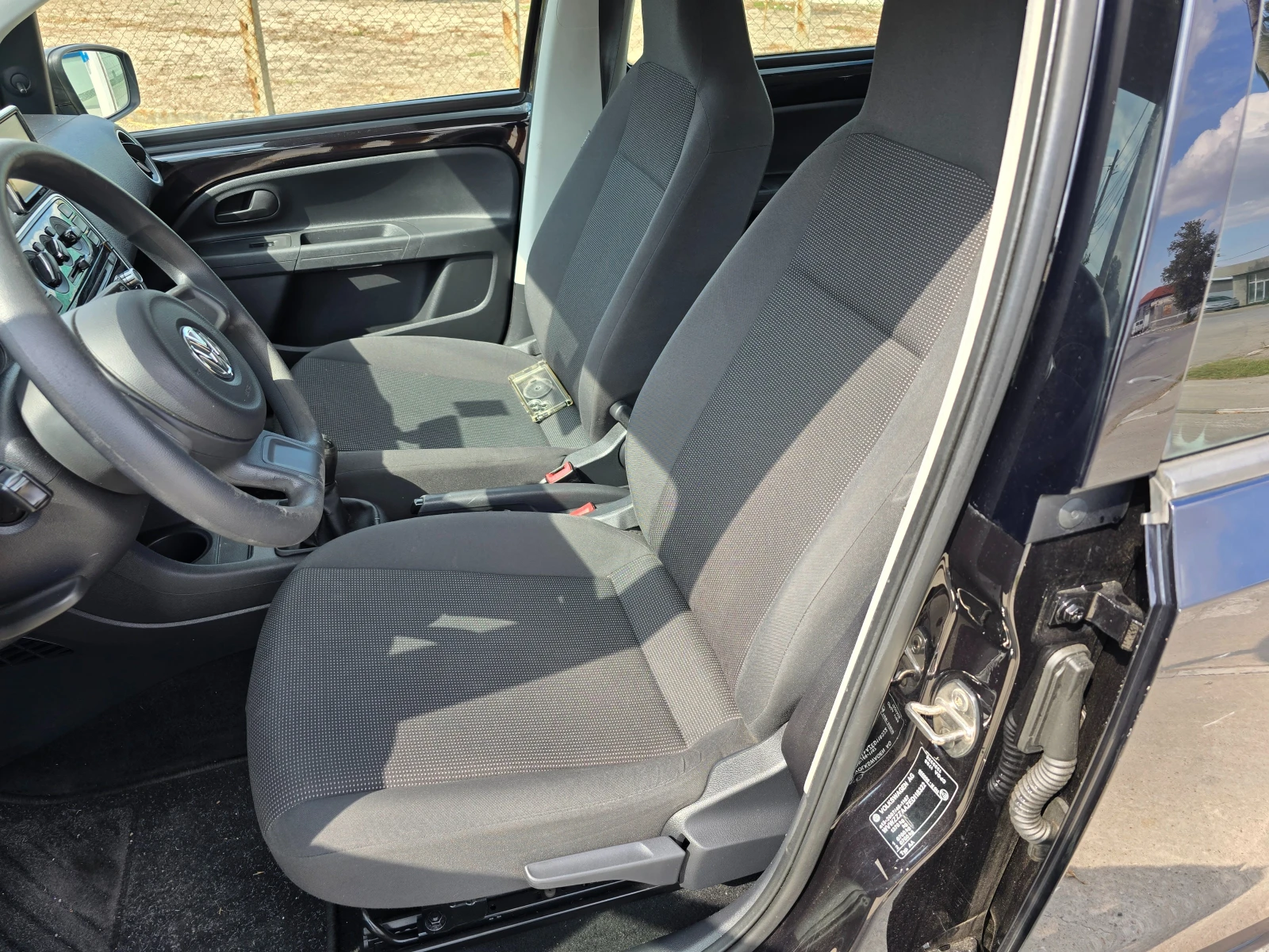 VW Up 1.0 МЕТАН   | Mobile.bg — изображение 11