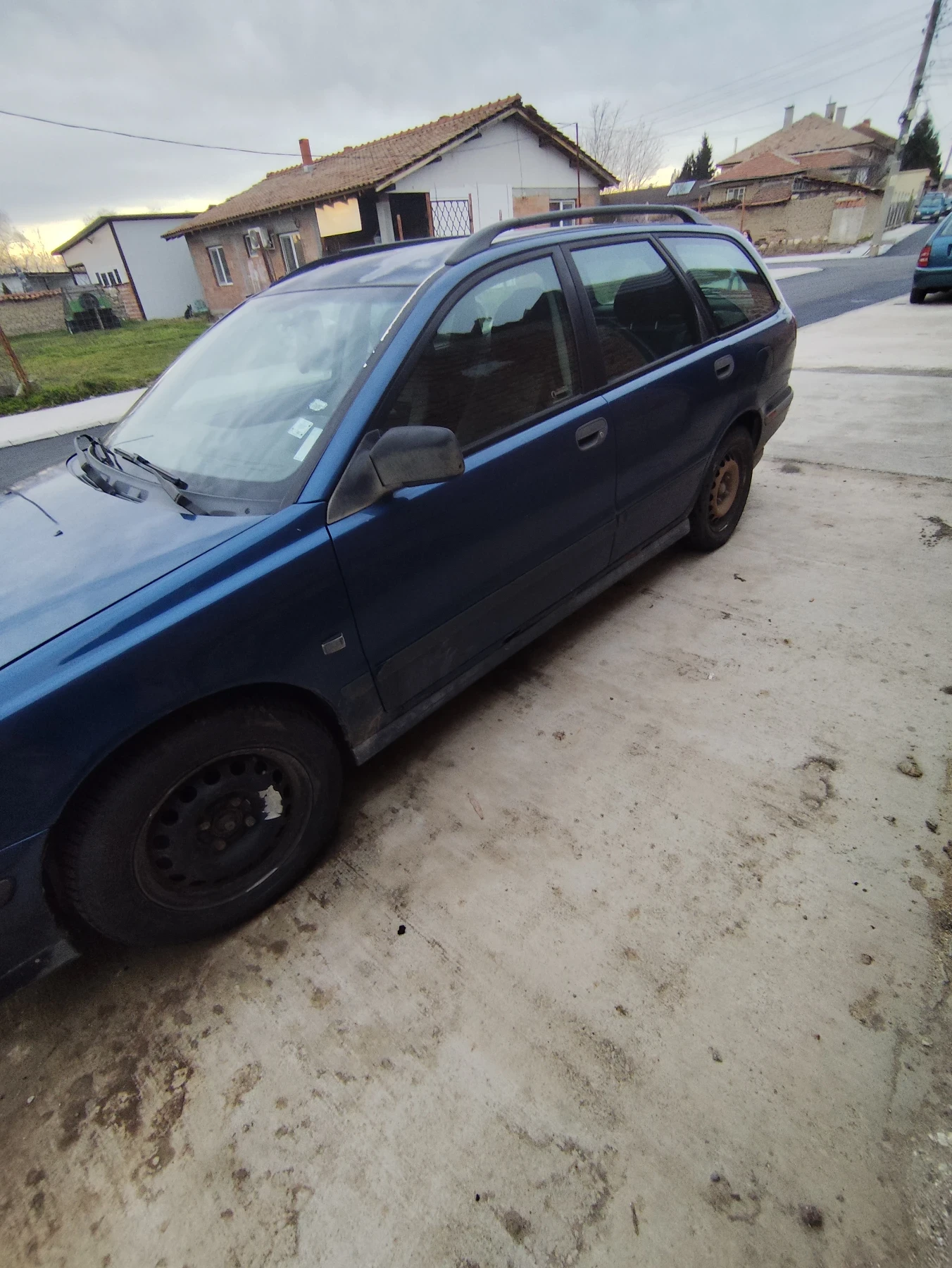 Volvo V40 | Mobile.bg � ����������� 1